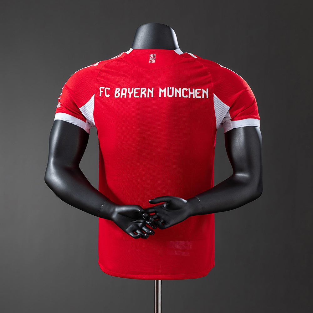 25/26 Player Version Bayern Munich Home