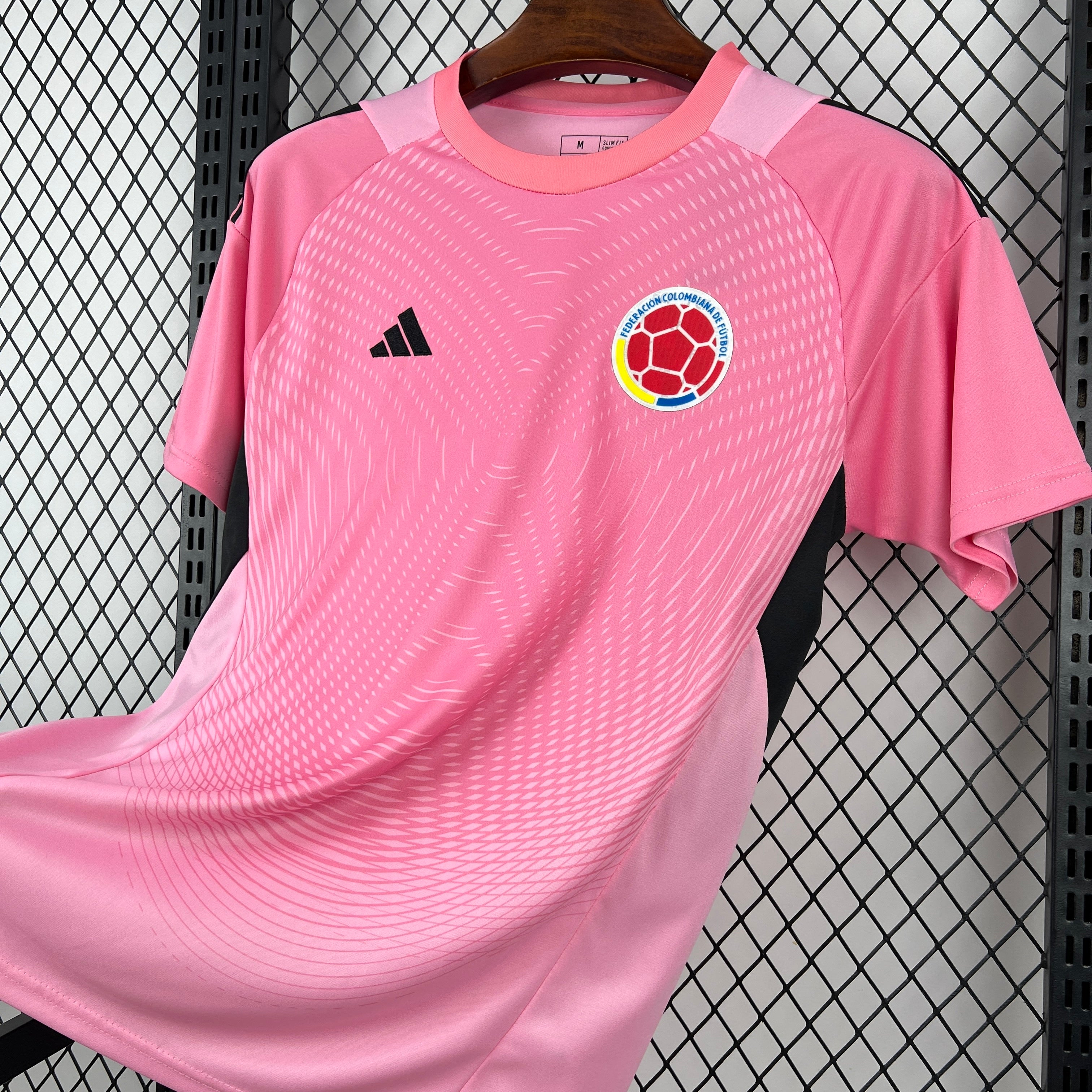 25/26 Colombia Pink Kit