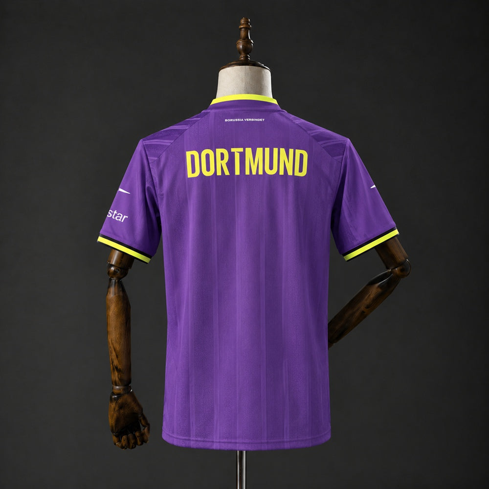 Dortmund 26/27 Third Away