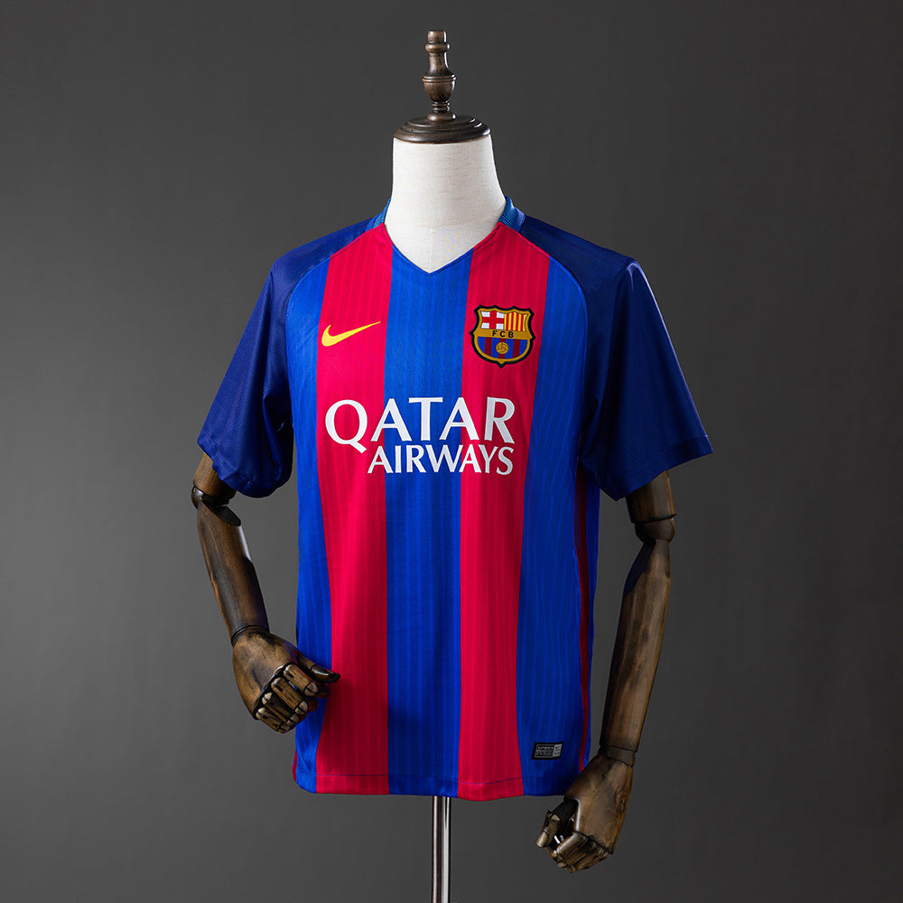 Rétro Barcelone 16/17 domicile - Par Baimankits