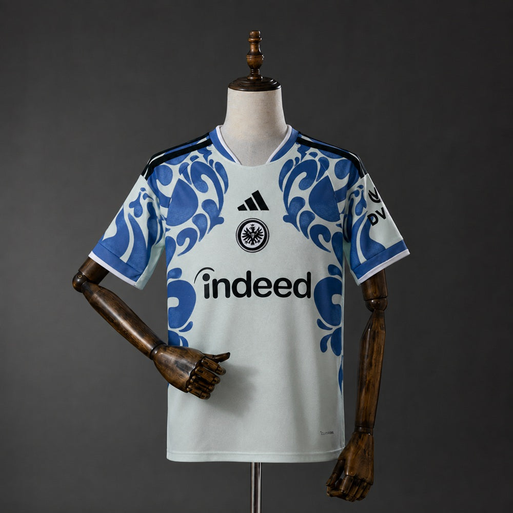 Eintracht Frankfurt 26_27 Third Away
