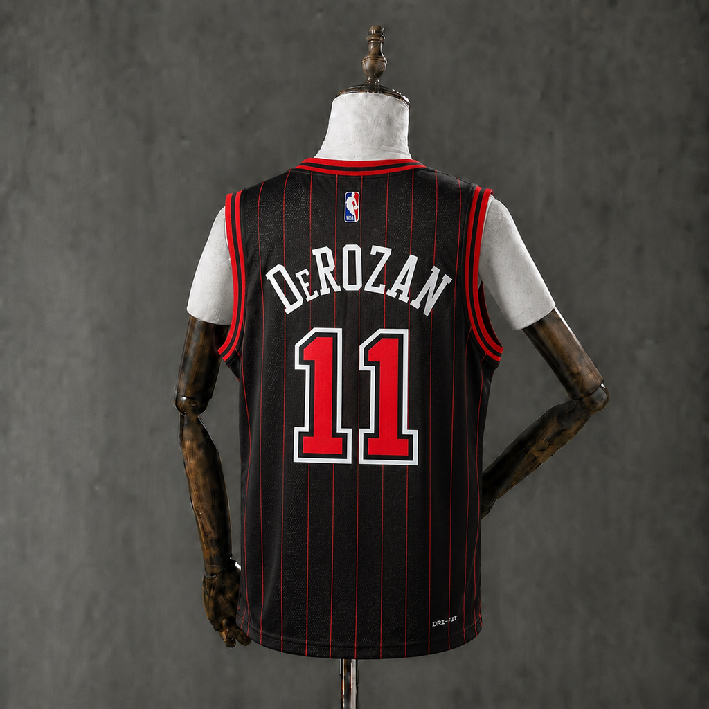 Chicago Bulls - DeRozan 11