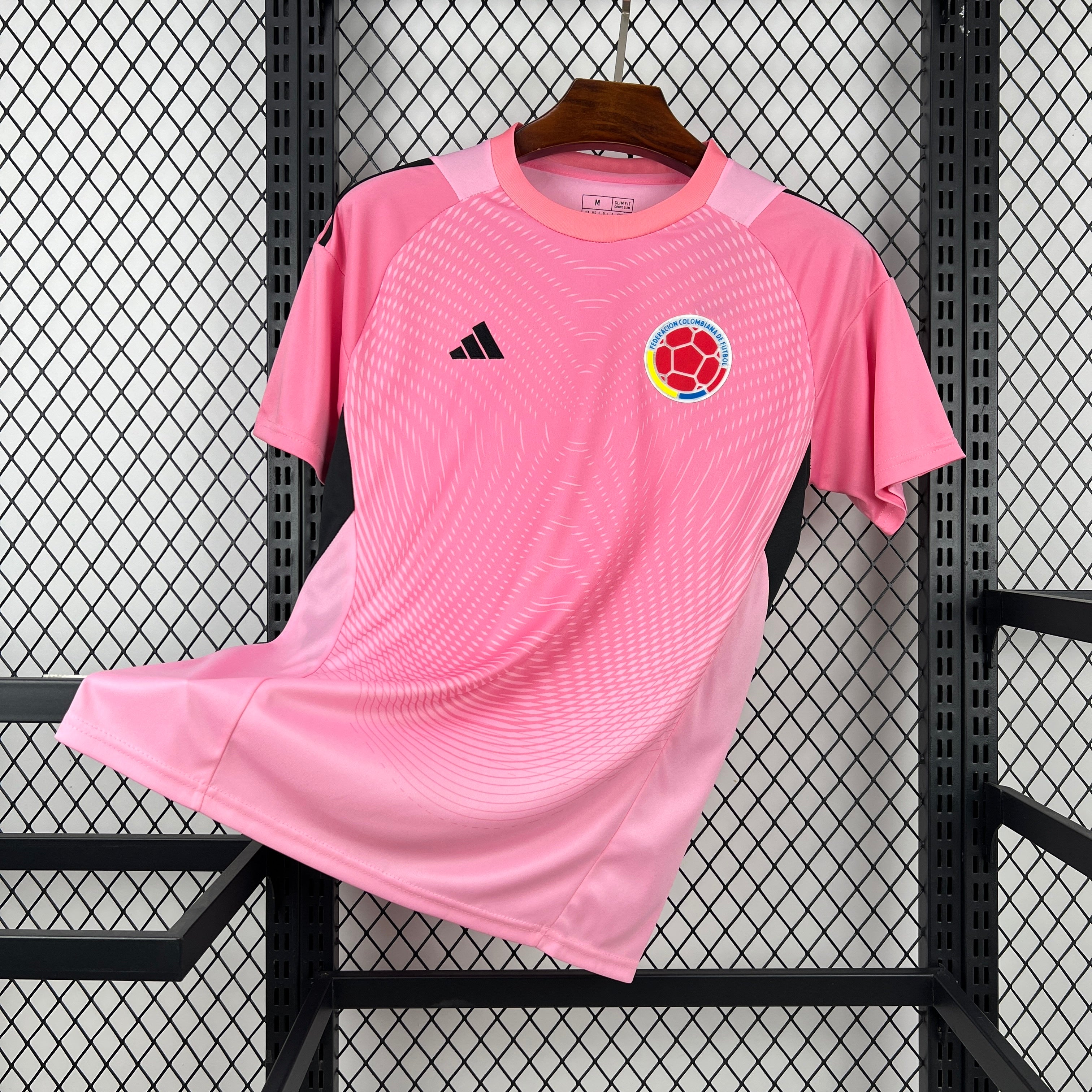 25/26 Colombia Pink Kit
