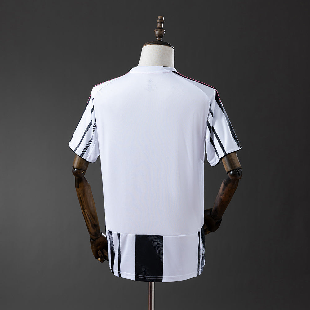 JUVENTUS – BAIMANKITS