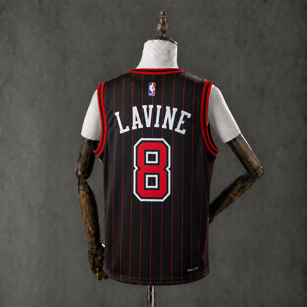 Chicago Bulls - Lavine 8